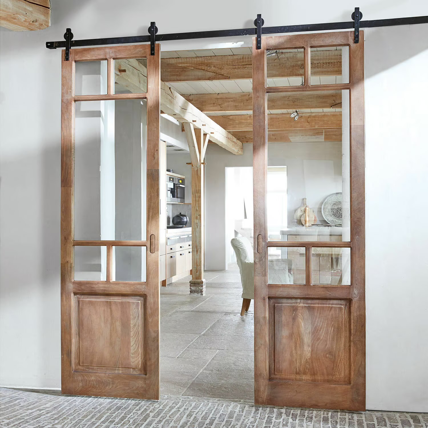 BRADAS DOUBLE-LEAF SLIDING DOORS